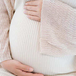 所以净结果对我们🇨🇷是正面的👠但我认🎆为只有两🛶🕧三个创始人有时👩‍🦲